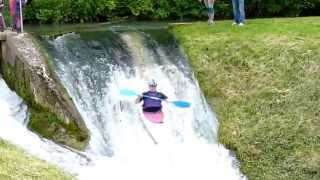 preview picture of video 'Descente de kayak!!'