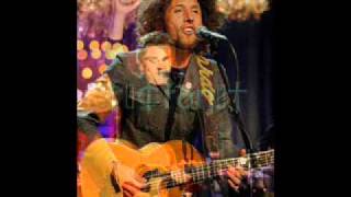 Somos Mas Americanos - Los Tigres Del Norte y Zack De La Rocha (MTV Unplugged)