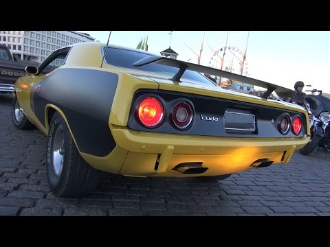 Plymouth 'Cuda 440 V8 - great exhaust sounds!