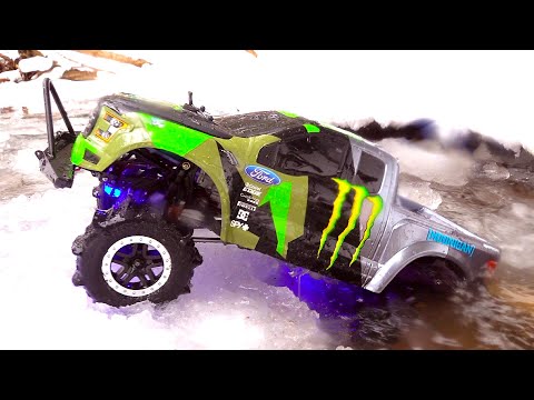 PADDLE TIRES & SNOW - Then it slid into the Icy waters... | RC ADVENTURES