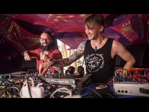 Melting Point @ ReveillOz 19/20 , Aldeia Outro Mundo - SP #shorts #youtubeshorts