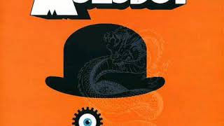 Molodoï - Molodoï (ep 2001)