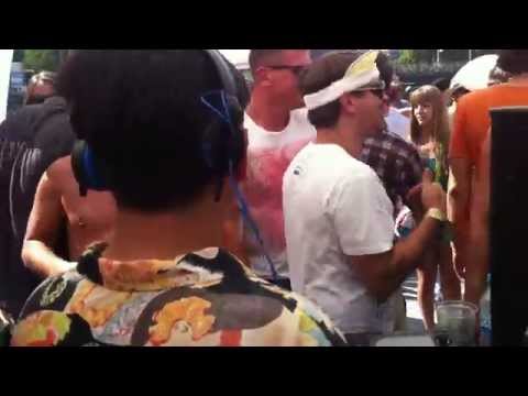 Superstar Panda - Berlin Beat and Boats @ Thaibreak Boat  2014