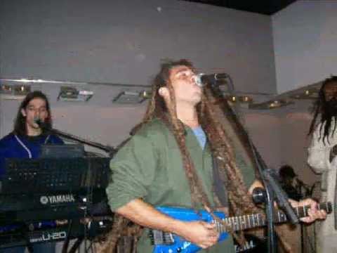 CADA UM CADA UM-JULIO VIBES