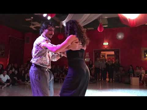 Gaston Torelli e Mariana Dragone - Sin Rumbo Fijo