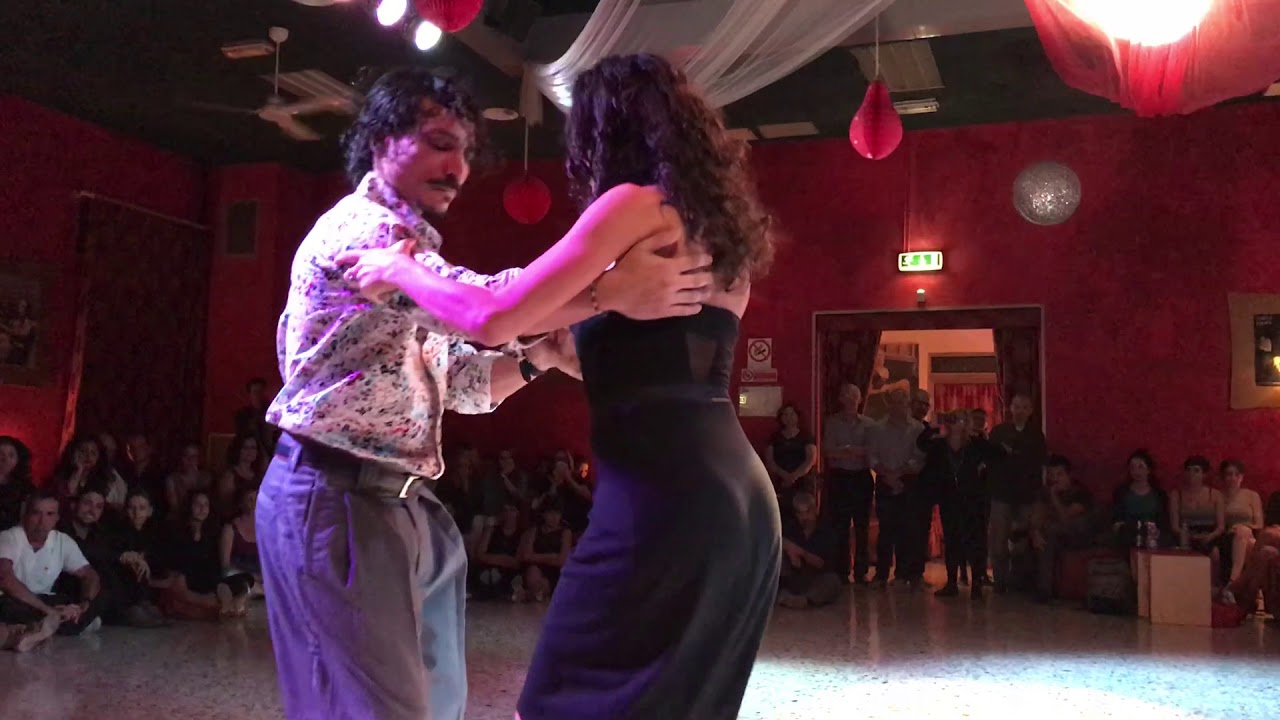 Gaston Torelli e Mariana Dragone - Sin Rumbo Fijo