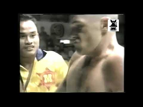 Wayne Parr VS Jean Charles Skarbowsky