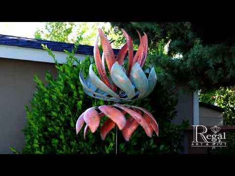 12254 Solar Vertical Wind Spinner - Flying Lotus