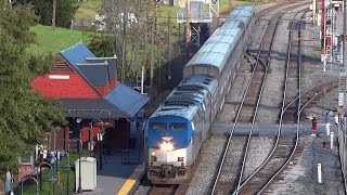 preview picture of video 'Amtrak Capitol Limited Moving Thru Brunswick yard'