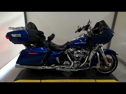 2017 Harley-Davidson Road Glide Special Grand American Touring FLTRXS