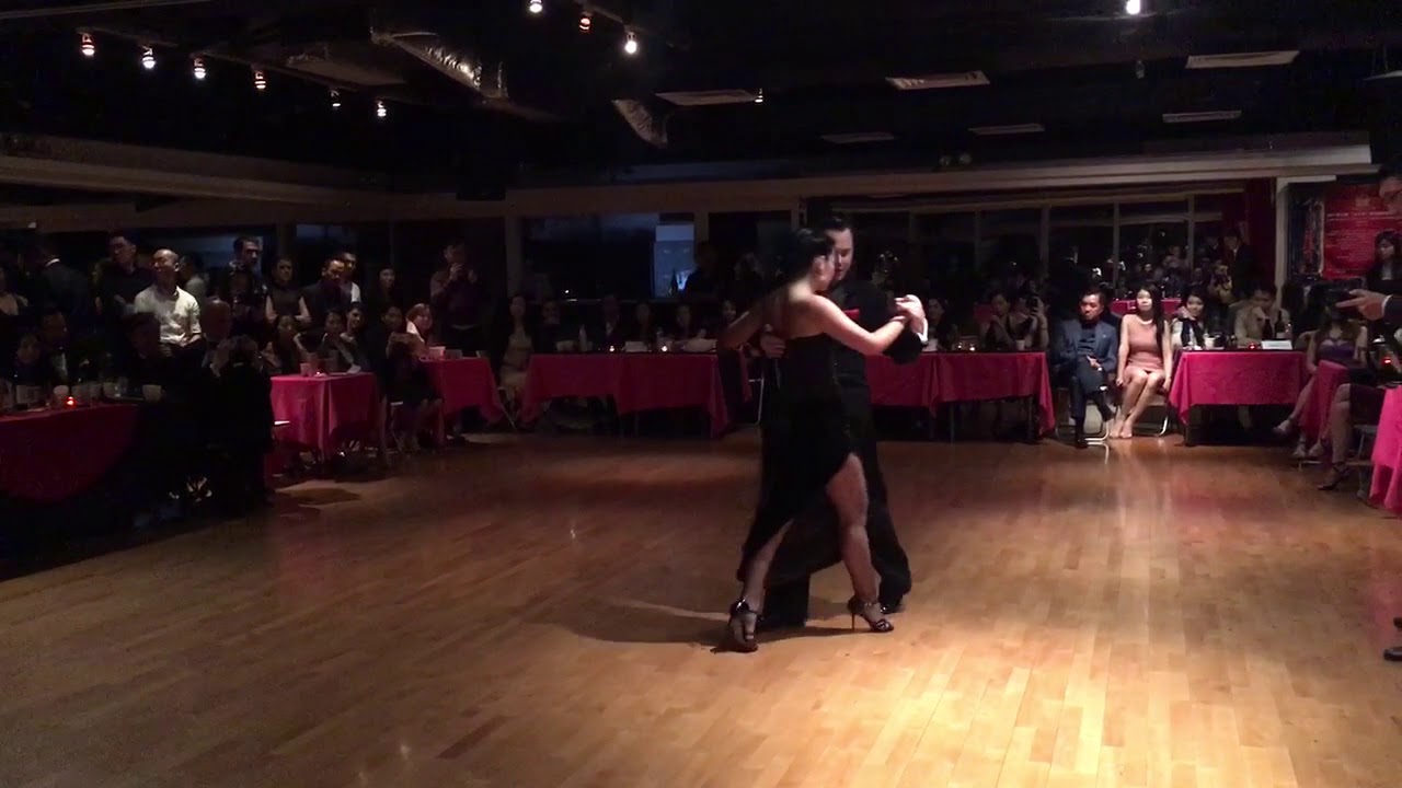 Gabriel Misse y Carla Espinoza 2017 HK 2/4