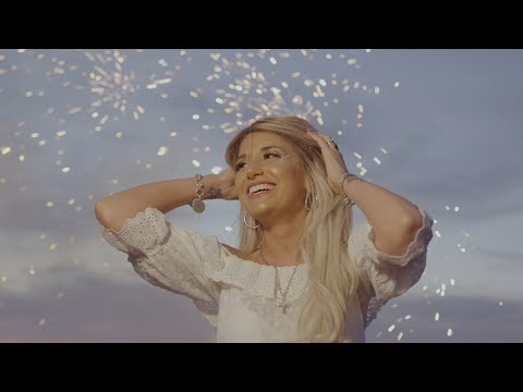 Valeria Gau - Bailar Contigo Ft. Marka Akme