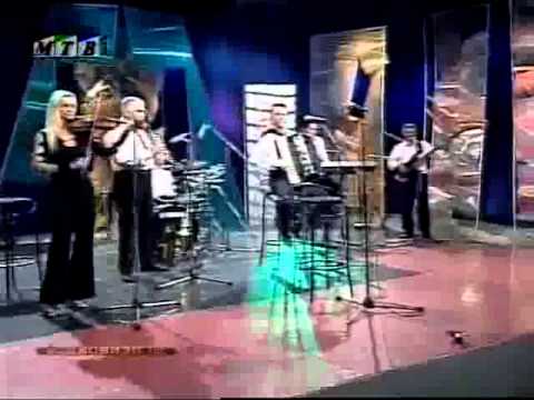 Grupa ELEGIJA - Ohrid  Sofiino oro od Blagoja Deskoski ( vo zivo-folkovizija)