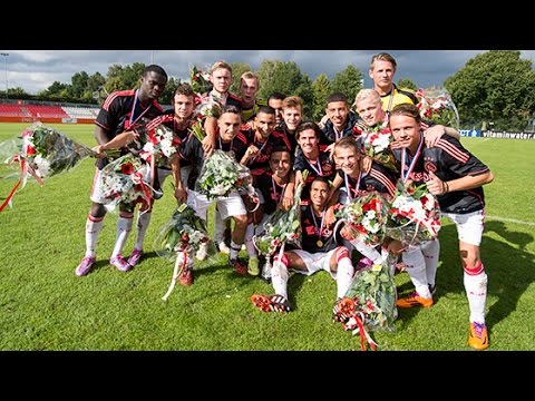 Ajax A1 wint de supercup tegen Feyenoord