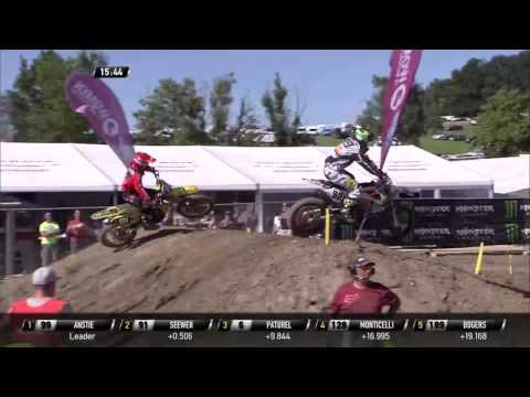 Jeremy Seewer passes Max Anstie MXGP of Switzerland presented by iXS - motocross
