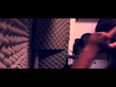 Shocker - 64 Bar Booth Freestyle - RounzTv