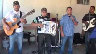 reyes accordions,pase y pase,,,compa chichi ,,ayyy papel