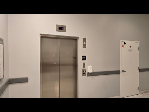 Schindler 300A Elevator, Macy's, Mall At Tuttle Crossing