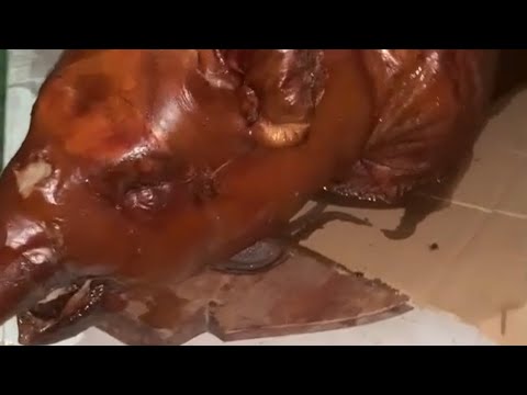 フィリピンの豚の丸焼きレチョン　2021年11月6日