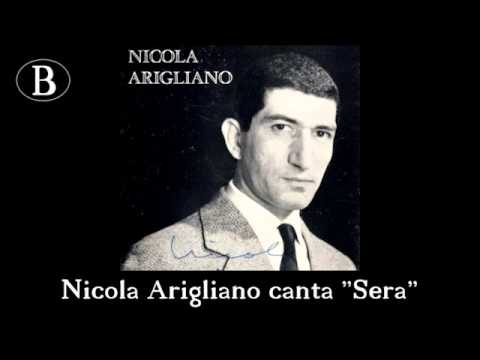 Nicola Arigliano canta "Sera", di Barzizza - Tettoni. Orchestra diretta da A. Giacomazzi, 1959.