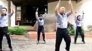 Cover art for Ayo kita semua