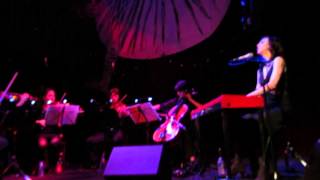 Duncan w/ string quartet - Sarah Slean (live)