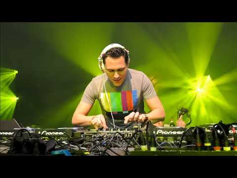 DJ Tiësto, Eddie Halliwell, Fergie, Judge Jules, & Paul Oakenfold - Live at Club Eden - 2003