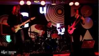 Deluxe Blues Band - Church Is Out (Charlie Musselwhite cover)