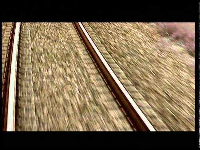 Vídeo relacionado con Chugs Not Drugs | Tren divertido retro vintage atardecer Camiseta
