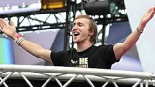 David Guetta Plays &quot;Im Your Goddess (Taurus &amp; Vaggeli Remix)&quot;