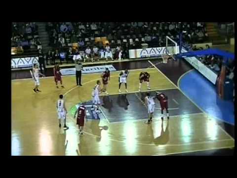 ADECCO ORO J16 B. León, 78 - Grupo Iruña Navarra, 70