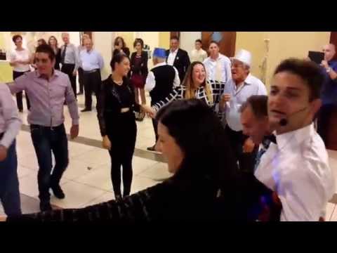 ANIMAZIONE MATRIMONIO A ISERNIA - IL PARCO DEGLI ULIVI - IL BALLO DEL COWBOY FRANCESCO BARATTUCCI