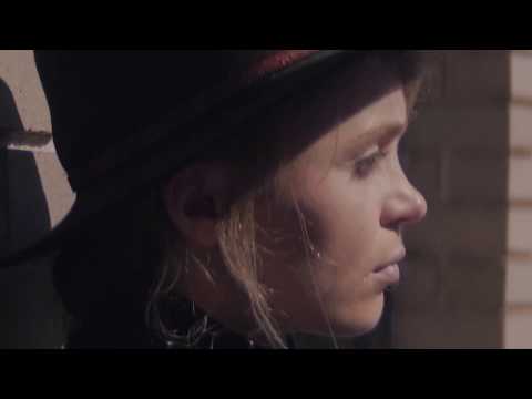 Denisa Popovici - Un strop de iubire (Oficial video) 4k