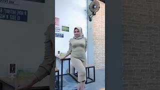 Mamah PNS baju ketat sangat padat Bodinya? #fypシ #tiktok #fyp #shorts #youtubeshorts