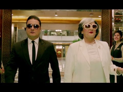 Dolly Ahluwalia's richness attracts Nikhil Pandey - Bajatey Raho