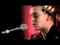 Sinead O'Connor - I Don't Know How To Love Him