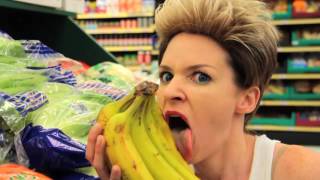 Miley Cyrus: Wrecking Ball