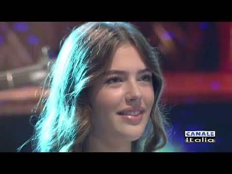 Mister Domenico - OCCHI VERDI (cumbia) Canale Italia SPECIALE FARFALLINA Cantando Ballando