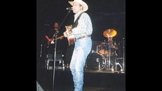 George Strait  Is It That Time Again
