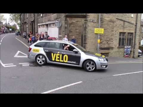 Tour De Yorkshire Passes through Southowram, Halifax, 30.04.2017