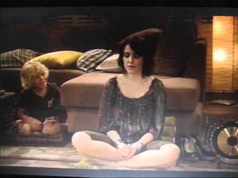 Neighbours: Charlie plays a funny trick on Libby.