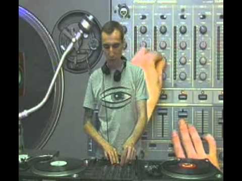 Chizh @ RTS.FM Studio - 21.07.2009: DJ Set