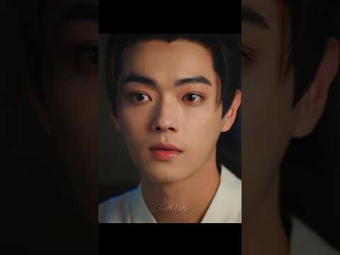 When He Pets Her Unknowingly 🤩😂 Moonlit Reunion ❤️ #Cdrama #子夜归 #XuKai #TianXiWei #Shorts