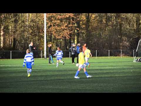 OLIVEO E2 - DVC E1 e-jeugd voetbal in Pijnacker