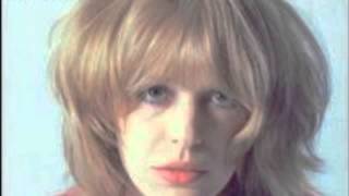 Easy in the City - Mariane Faithfull