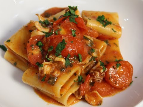 Video thumbnail: Makarona me Kallamar