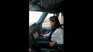 Download lagu 👩🏼‍✈️She pilots the Etihad Airbus A380 mp3