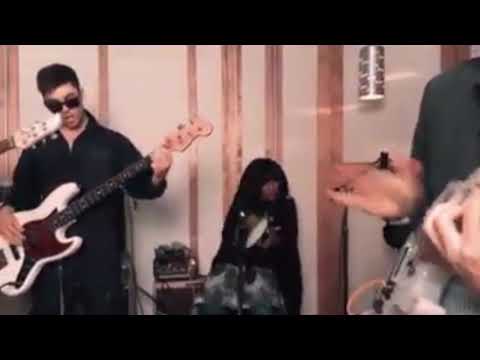 vulfpeck shreds with blake mills/fearless flyers