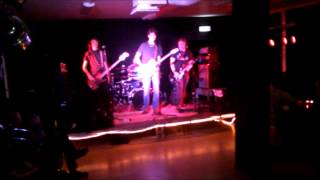 preview picture of video 'The Amplified Mudflaps - Live at Cafe Mic (2014-12-13)'