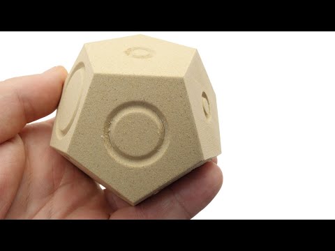 Bizarro Dodecahedron - What is the symmetry of this object?